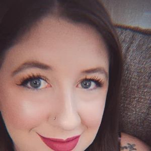 Meet your Posher, Stefanie